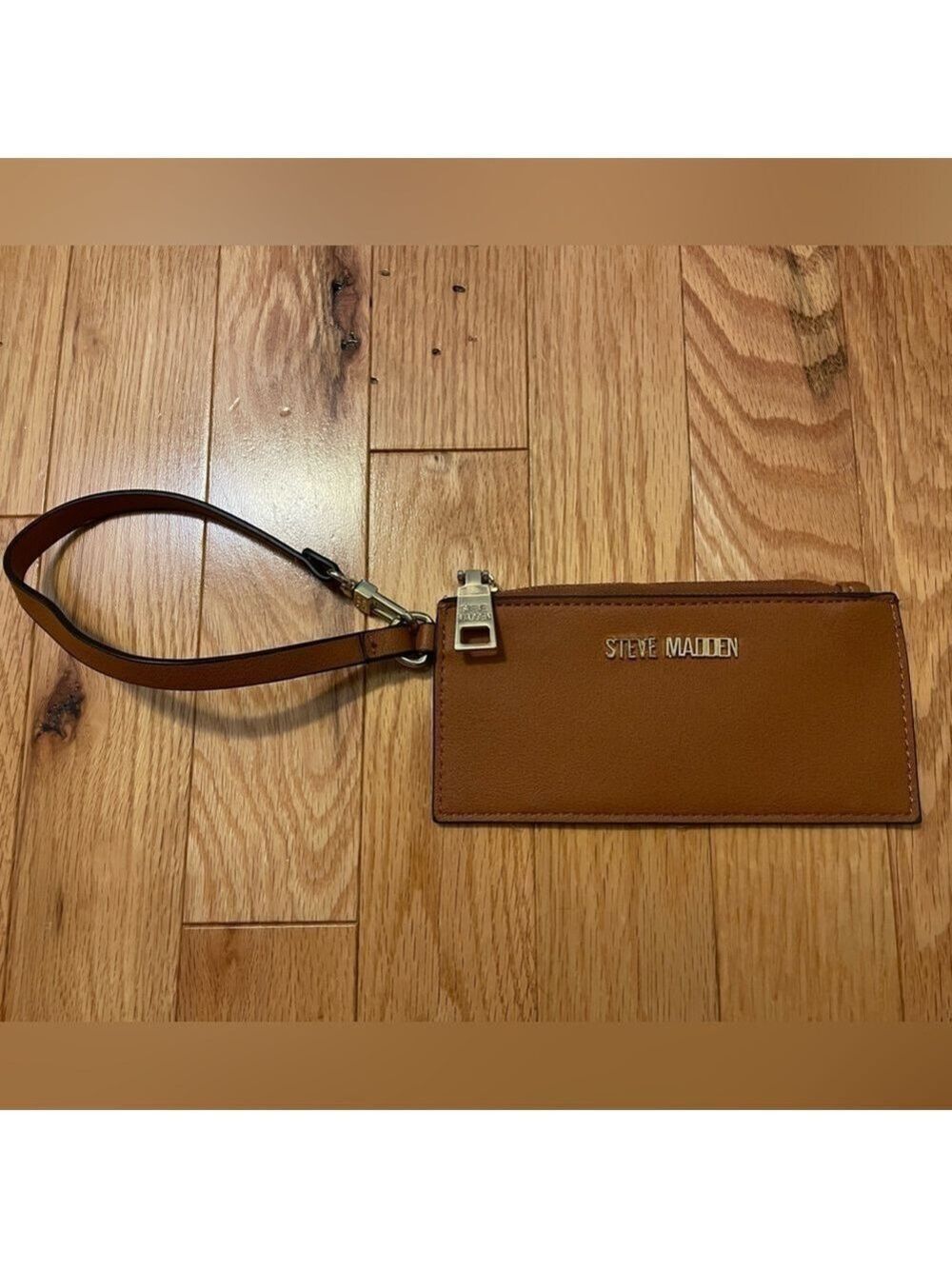 Steve Madden Wristlet